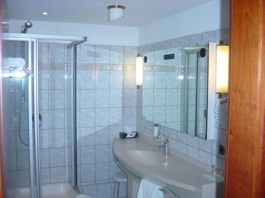 Hotel La Vigie & Ristorante Belvedere Duisburg Ruang foto